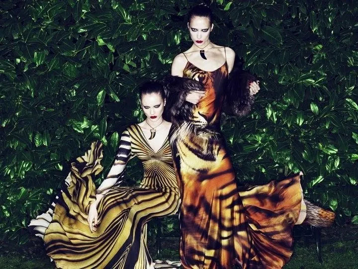 THE LEGACY OF ROBERTO CAVALLI’S MOST ICONIC PRINTS