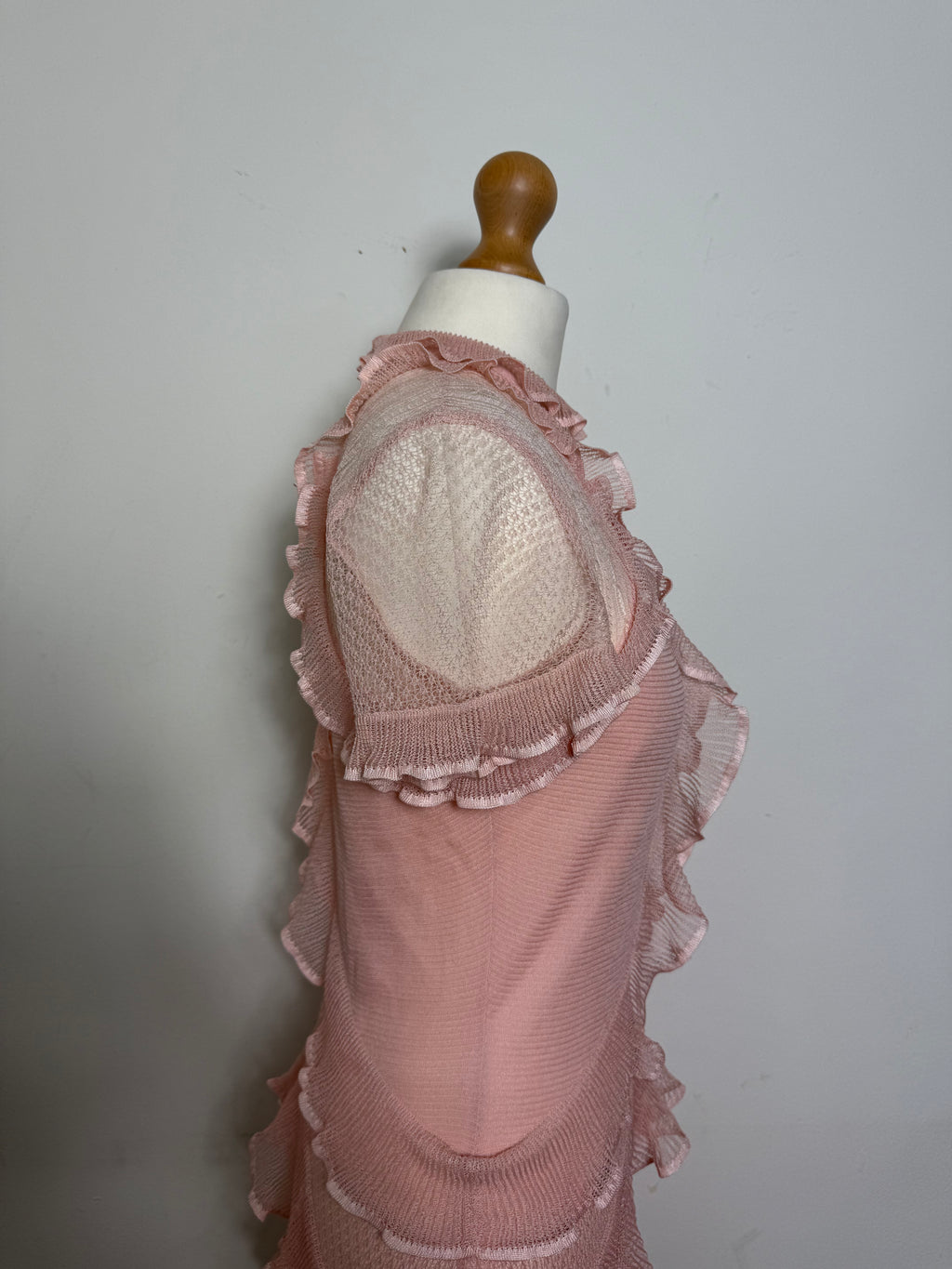 Alexander McQueen Spring 2016 Dusty Pink 100% Silk Ruffle Mini Dress
