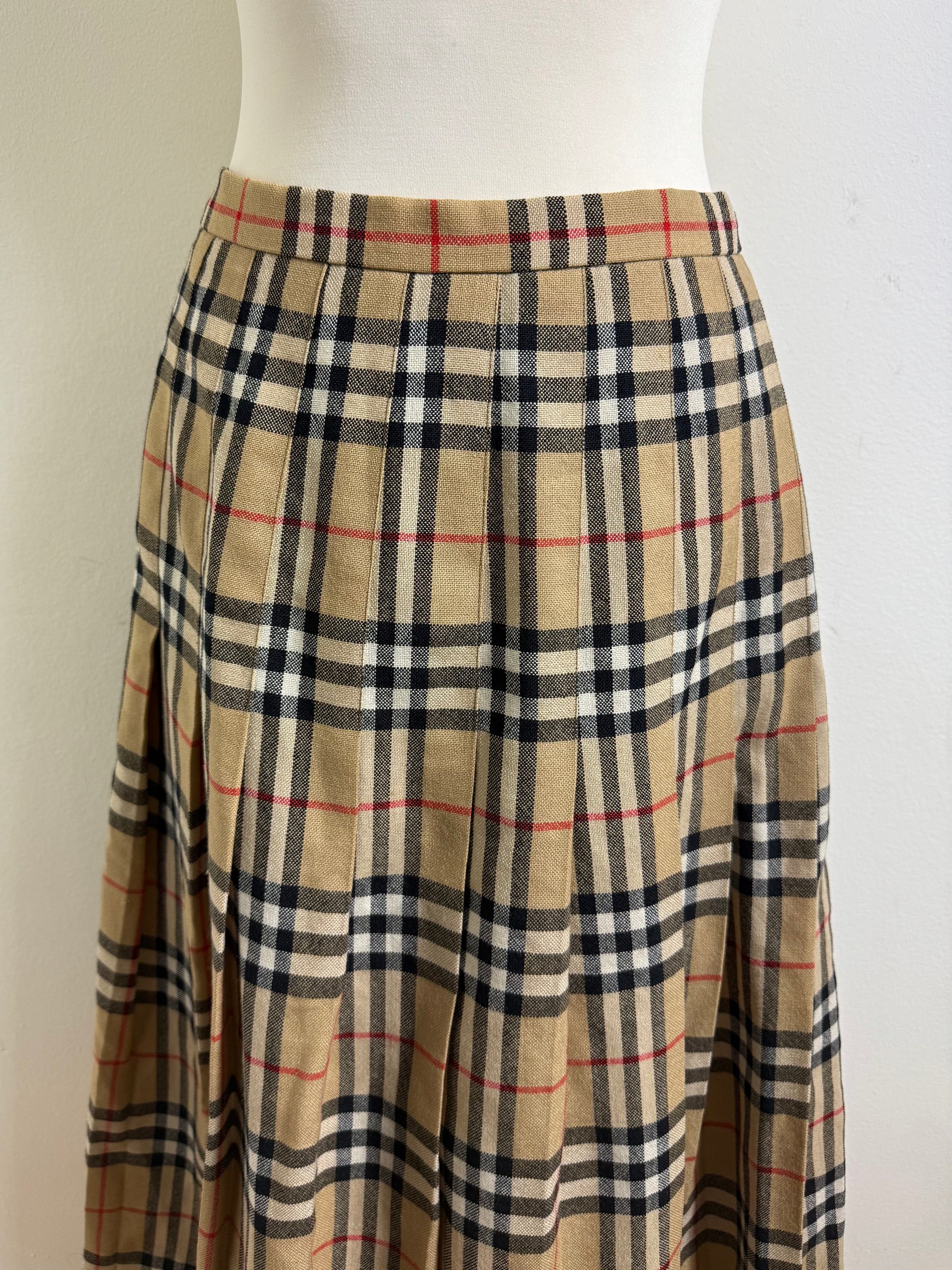 Burberry 100% Wool Vintage Check Skirt