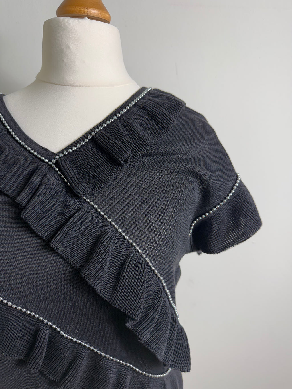 Chloé Vintage Knit Ruffle Black Top