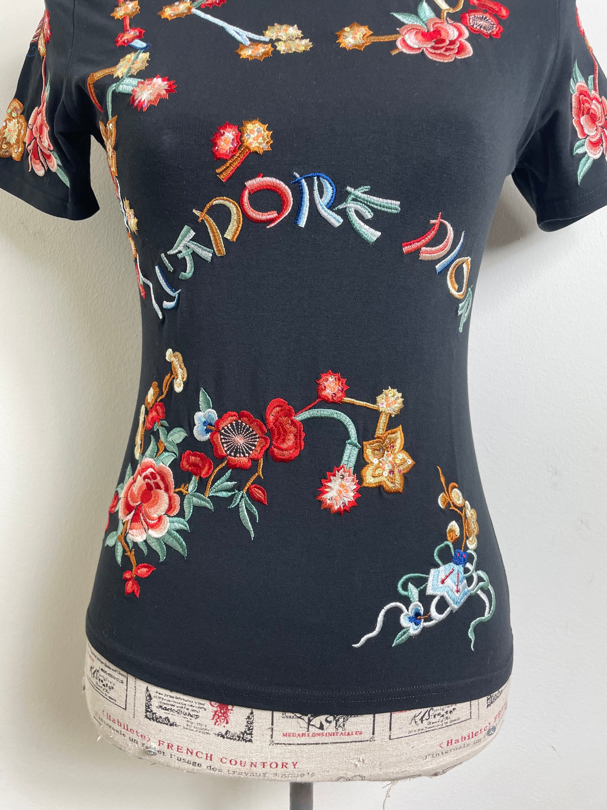 【レア】Christian Dior ハートTシャツ Vintage Authentic Vintage Christian Dior Heart Shirt | | Depop
