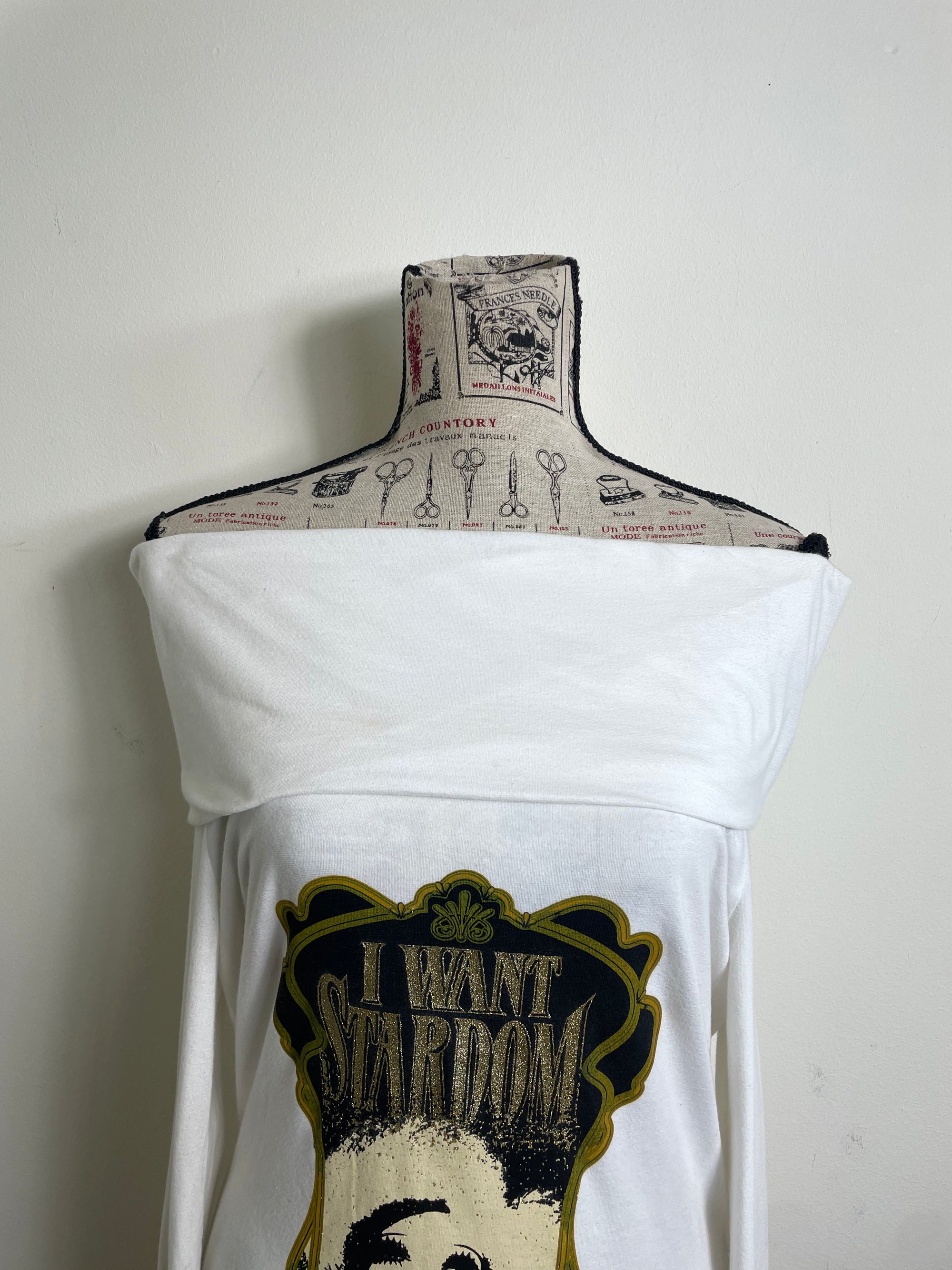 D&G Vintage White Bardot Long Sleeve Graphic Top