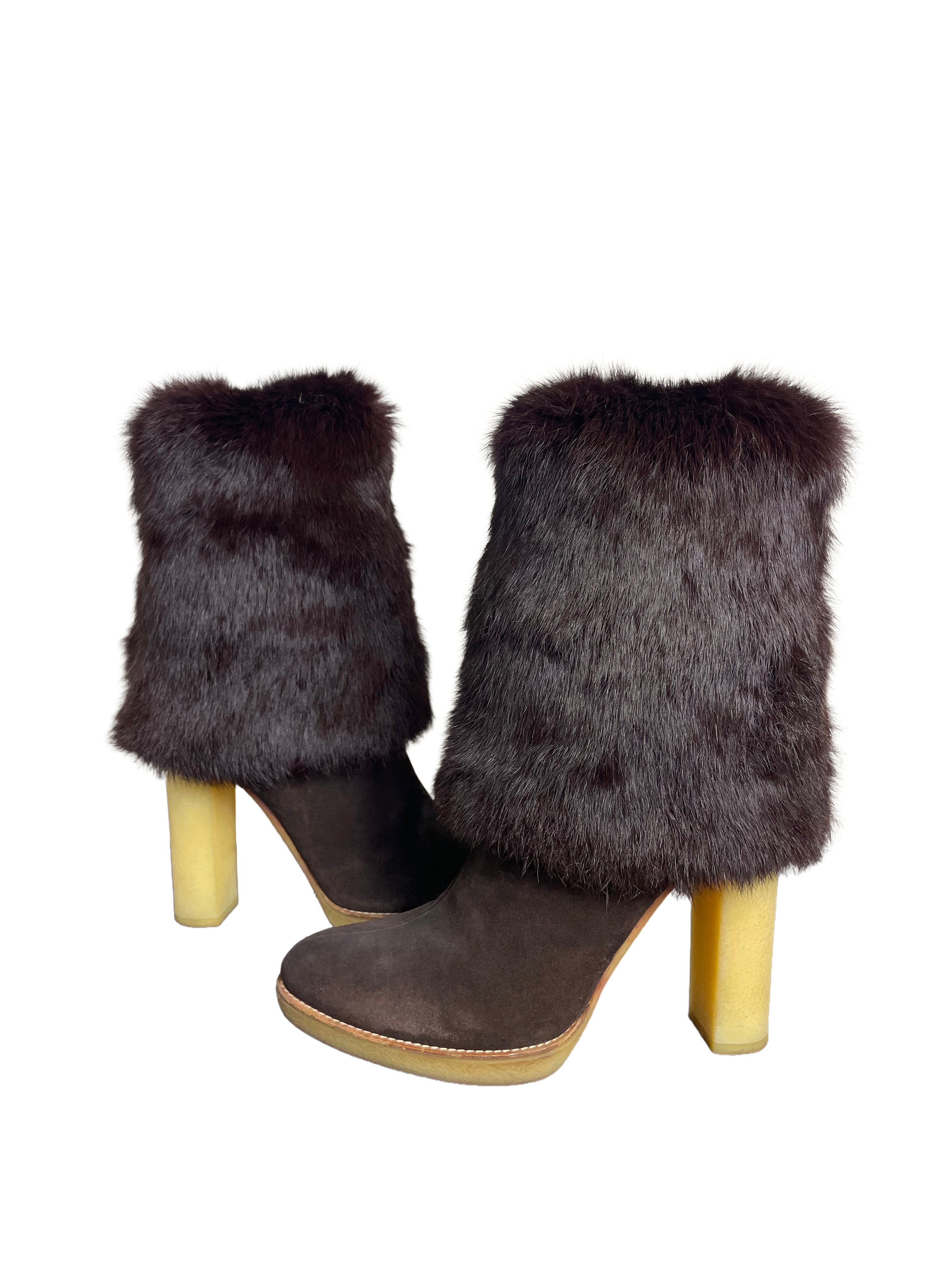Gucci Suede Mink Boots | Scarz Vintage