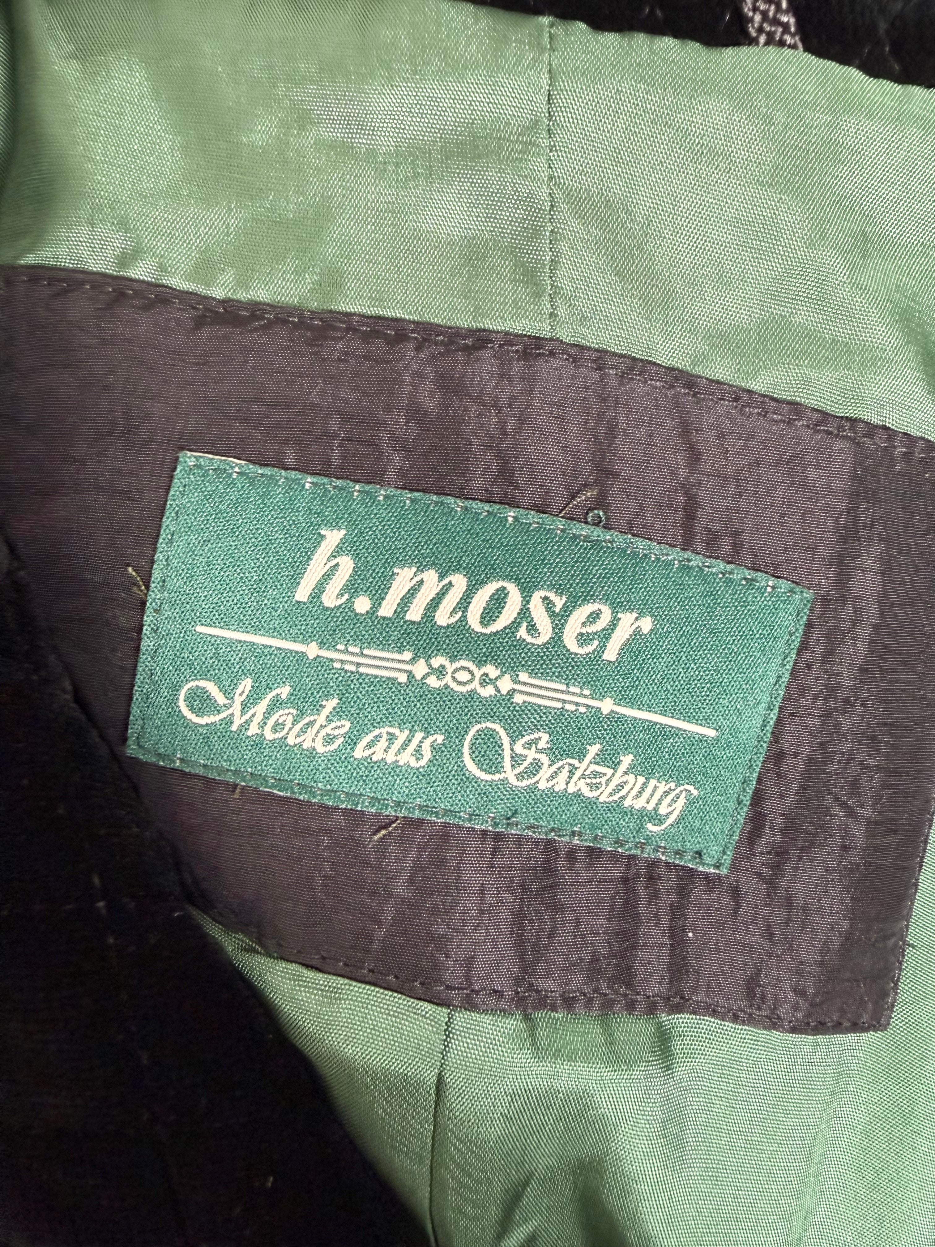 H Moser Vintage Black Quilted Velvet Blazer