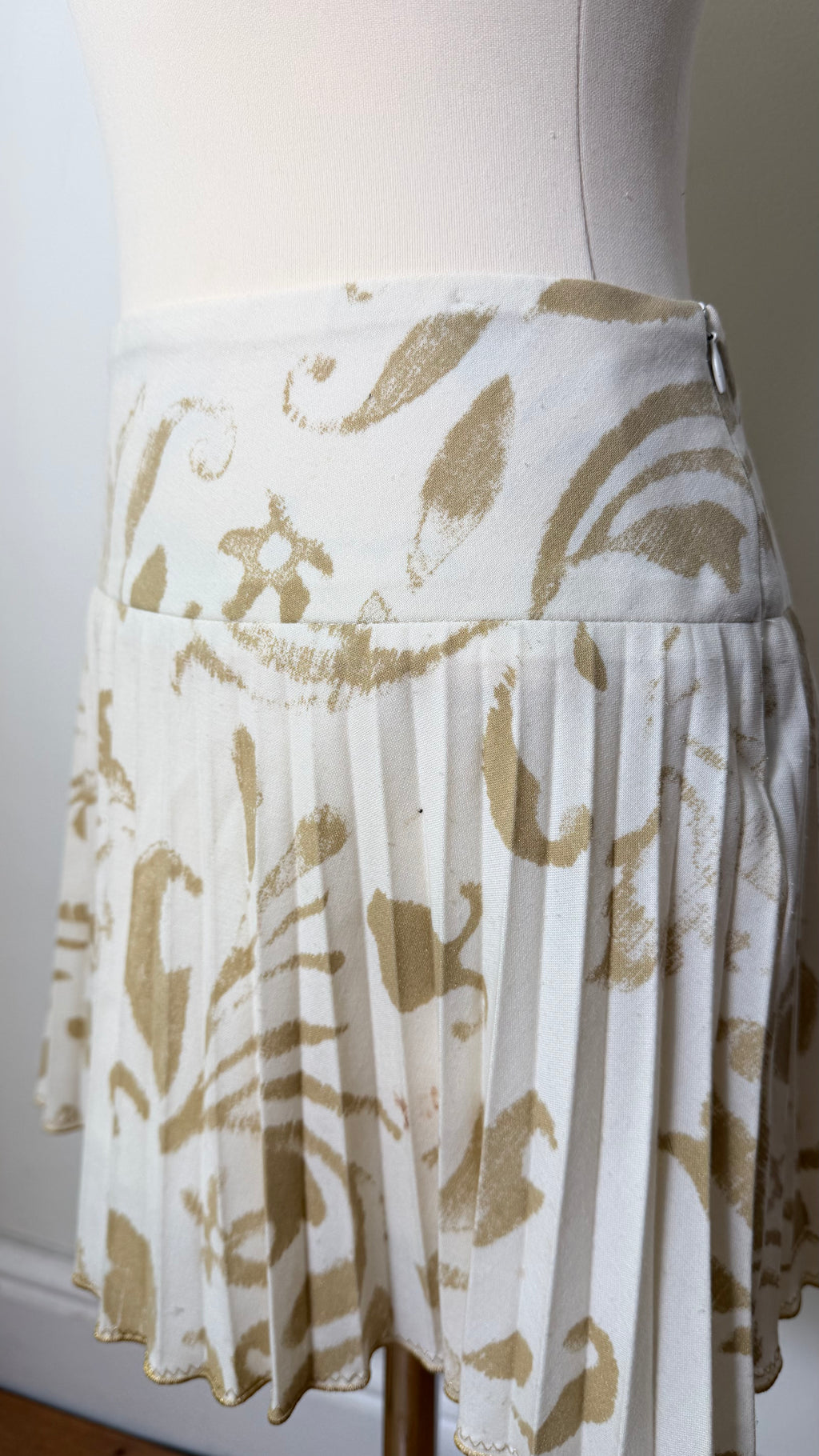Roberto Cavalli Class Pleated Mini Skirt