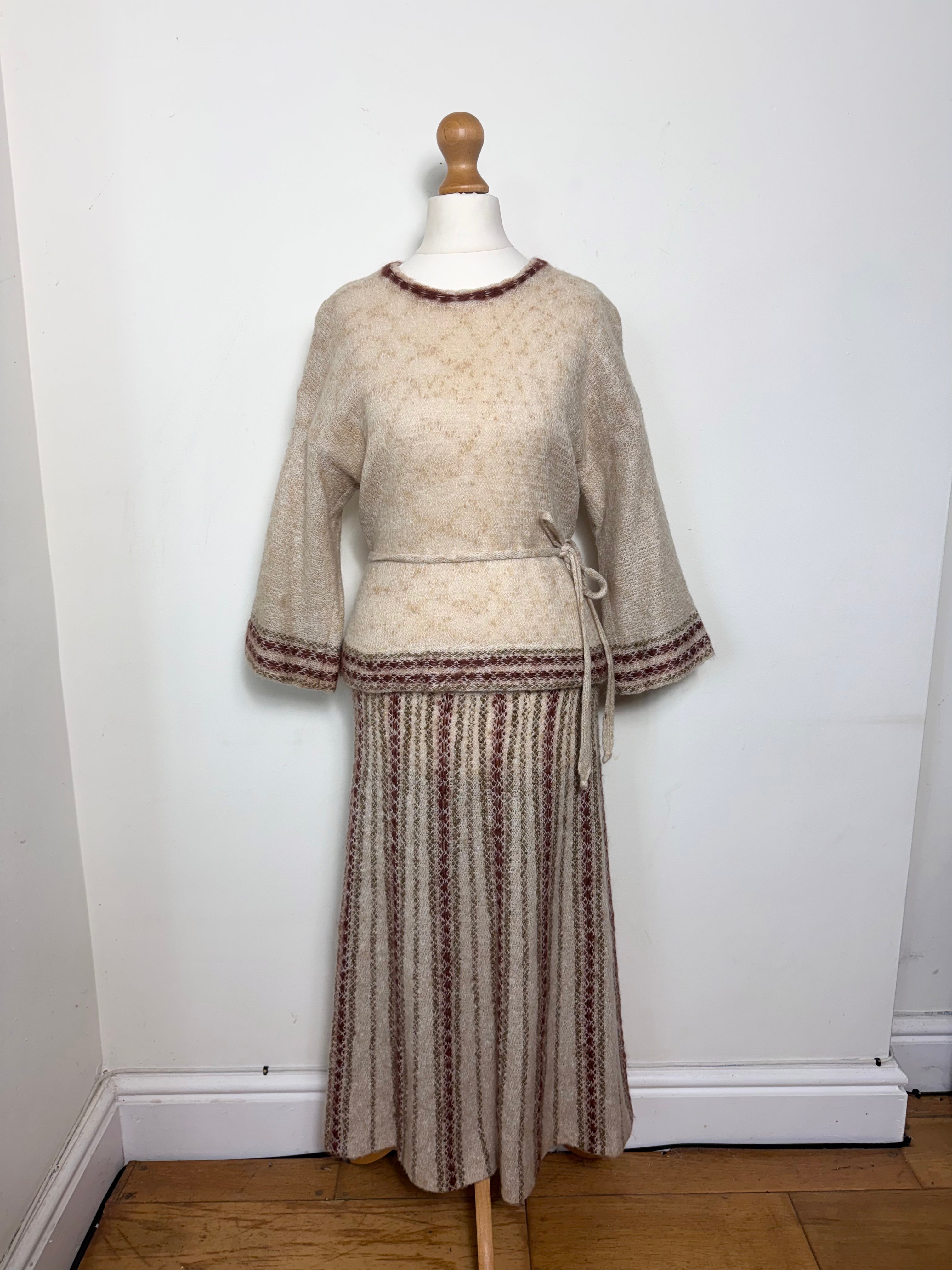 Susan Small Vintage 80s Knitted Set