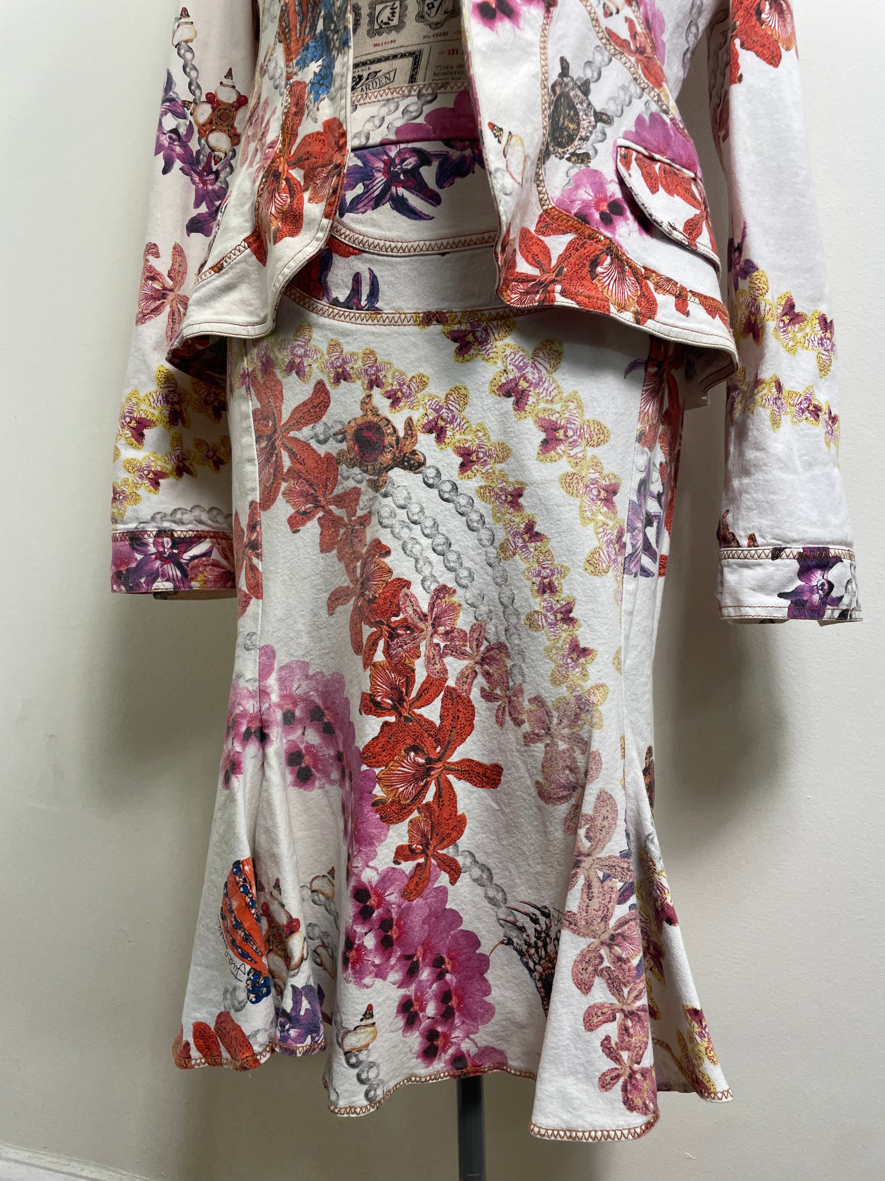 Just Cavalli Orchid-Print Fitted Blazer & Skirt Set
