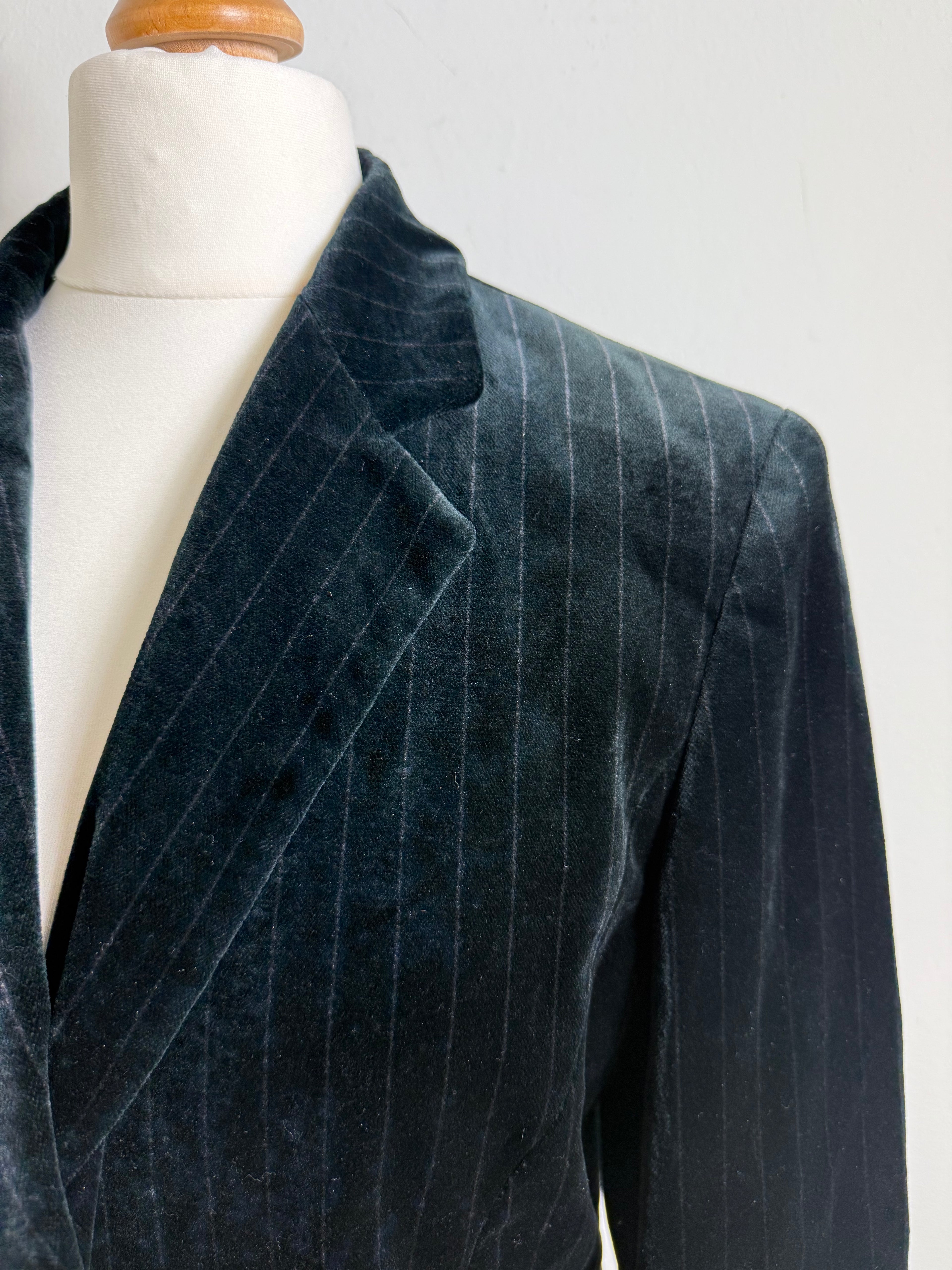 Liz Claiborne Vintage Black Velvet Pinstripe Blazer