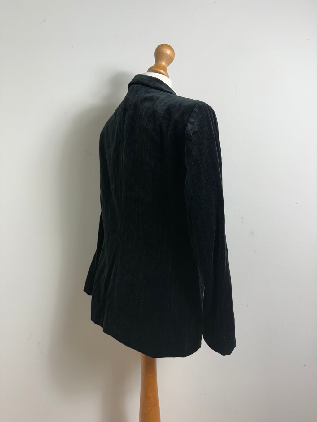 Liz Claiborne Vintage Black Velvet Pinstripe Blazer
