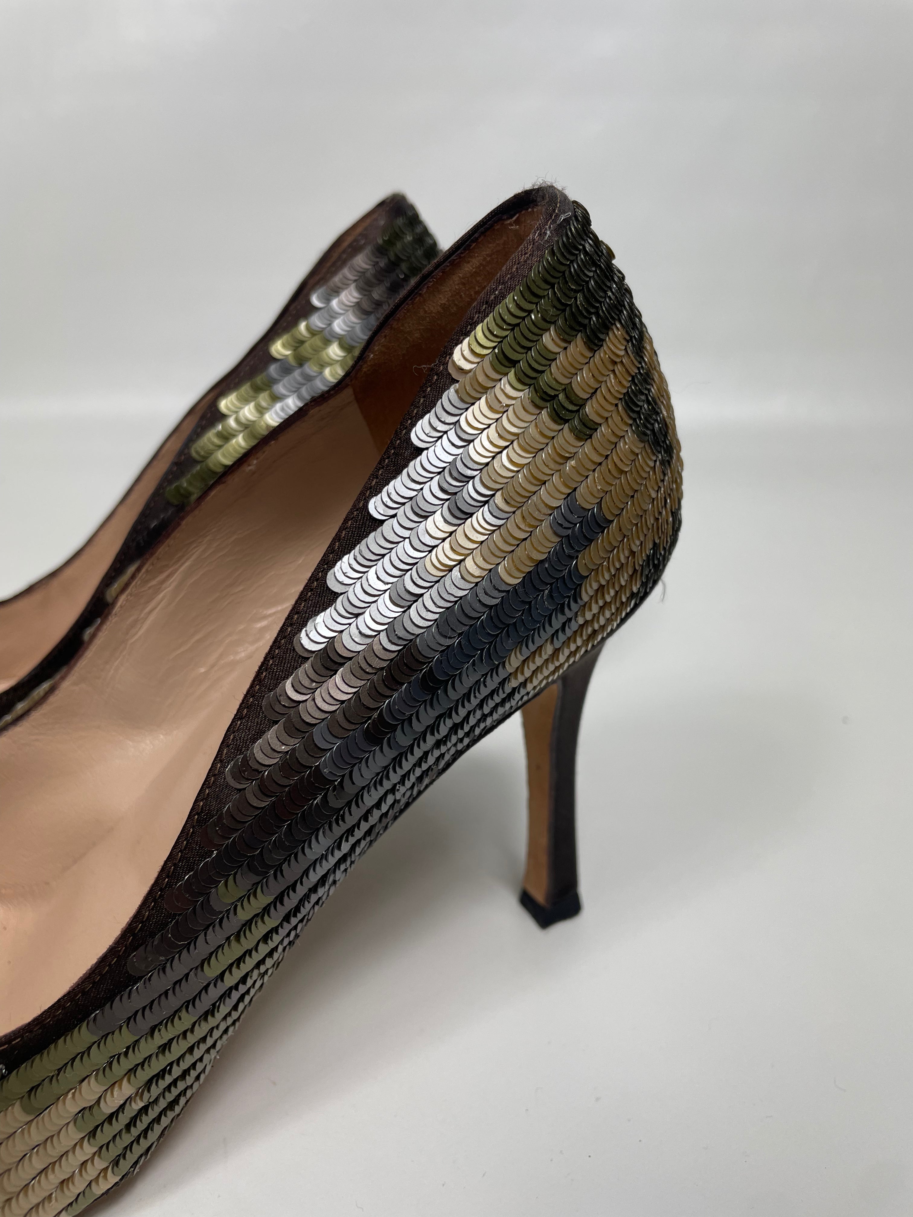 Manolo Blahniks Green Sequin Camo Pointed Toe Pumps 